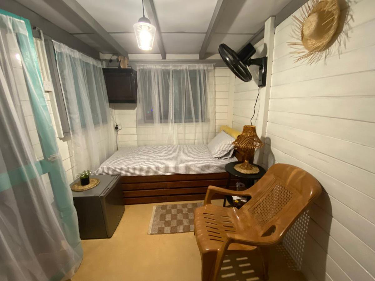 Ocean Beach House Matara Bagian luar foto
