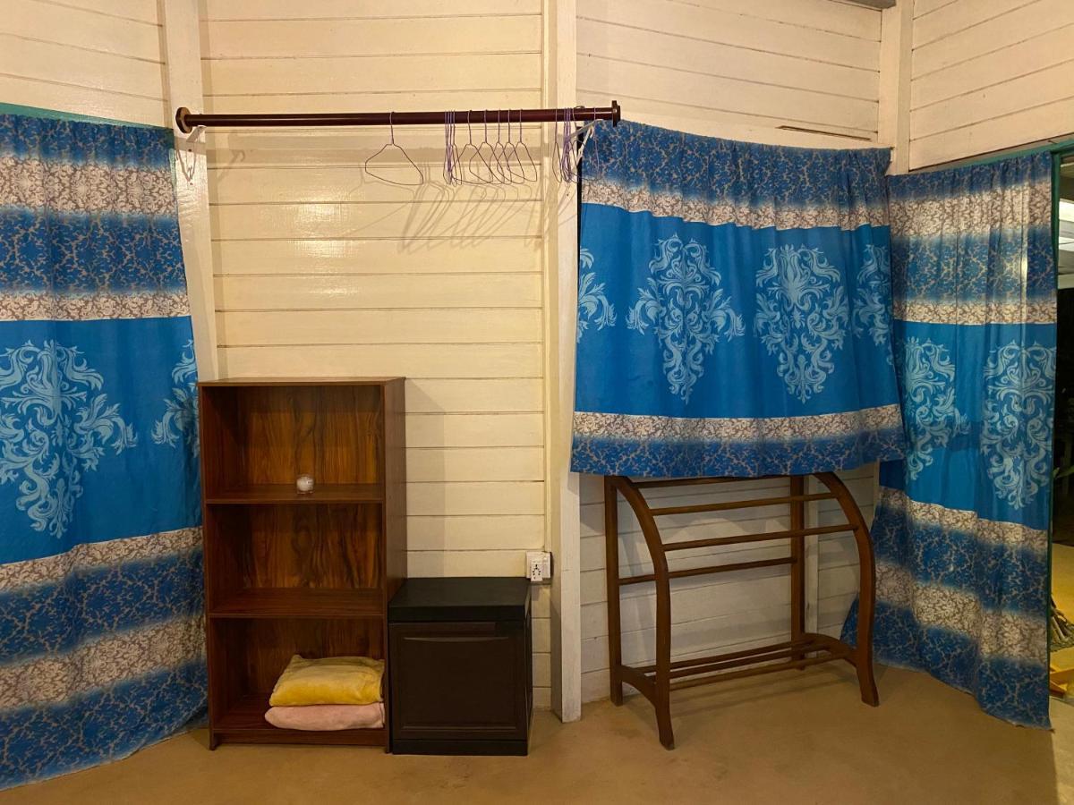 Ocean Beach House Matara Bagian luar foto