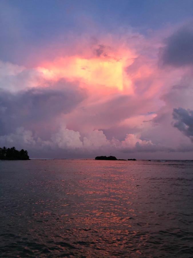 Ocean Beach House Matara Bagian luar foto
